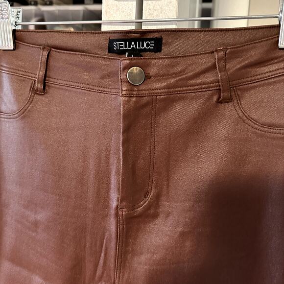 NWOT STELLA LUCE | Brown Faux Leather Skinny Jeans - Size M/L - Picture 2 of 5